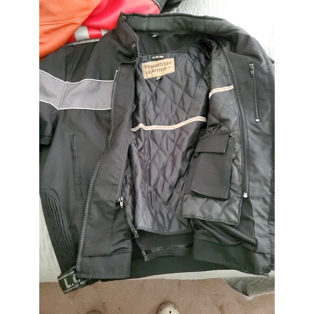Tennessee Leather Inc. Motorcycle Rain Jacket. SIZE XL